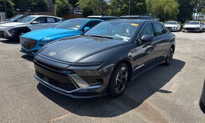 2025 Hyundai Sonata SEL Convenience