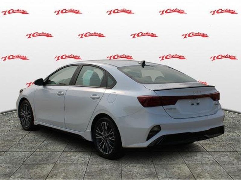2022 Kia Forte — a typically priced live listing
