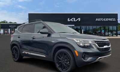 2022 Kia Seltos S Nightfall Edition
