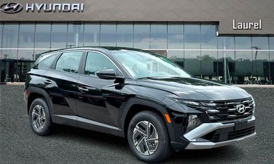 2026 Hyundai Tucson Blue SE