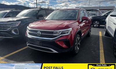 2022 Volkswagen Taos 4Motion SEL