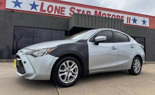 2018 Toyota Yaris IA Base