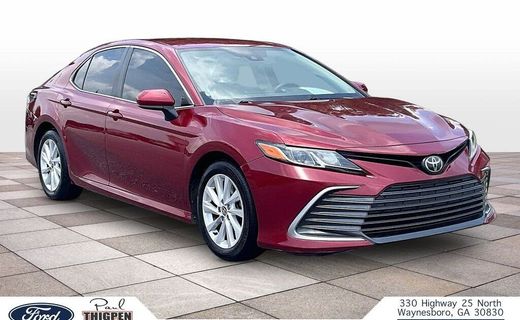 2022 Toyota Camry LE