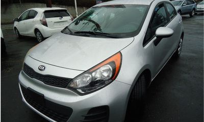 2016 Kia RIO LX A T