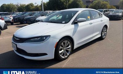2015 Chrysler 200 200S