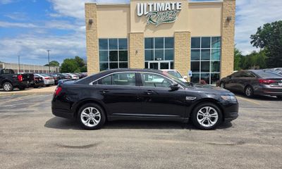 2019 Ford Taurus SEL