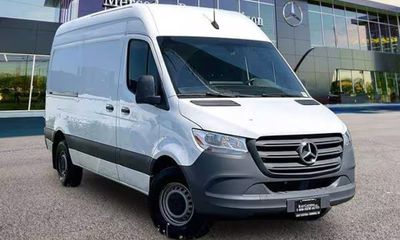 2023 Mercedes-Benz Sprinter 907 VS30