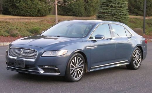 2018 Lincoln Continental Select