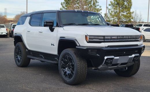 2026 GMC Hummer EV SUV 2X