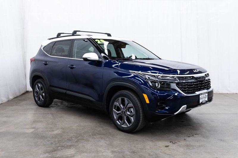 2024 Kia Seltos — a typically priced live listing