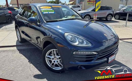 2012 Porsche Cayenne S