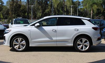 2023 Audi Q4 50 Premium Plus