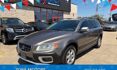2010 Volvo XC70 32