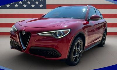 2018 Alfa Romeo Stelvio Sport