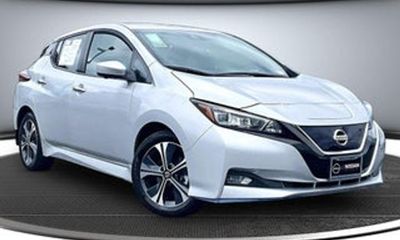 2022 Nissan Leaf SV