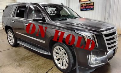 2015 Cadillac Escalade Luxury