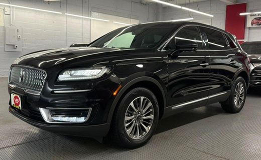 2019 Lincoln Nautilus Reserve