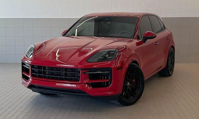 2024 Porsche Cayenne S E Hybrid