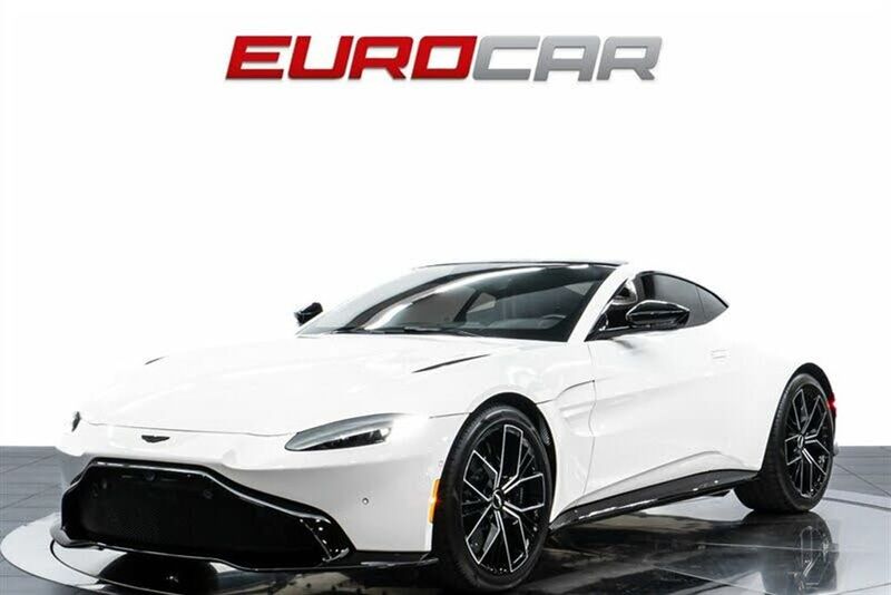 2022 Aston Martin Vantage — a typically priced live listing