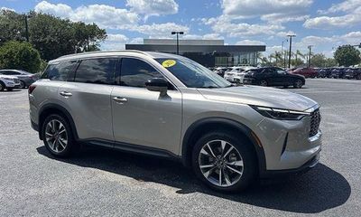 2023 Infiniti QX60 Luxe