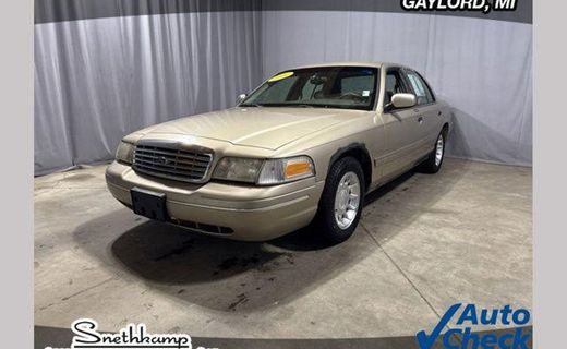 2000 Ford Crown Victoria LX