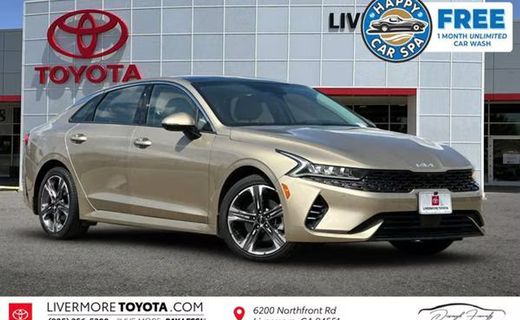 2022 Kia K5 EX