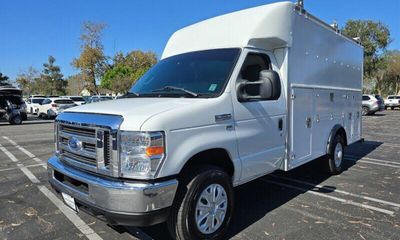 2018 Ford E-Series Chassis E 350 Super