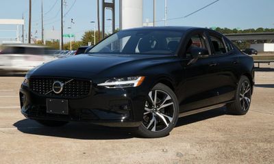 2024 Volvo S60 Core