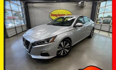 2022 Nissan Altima SV