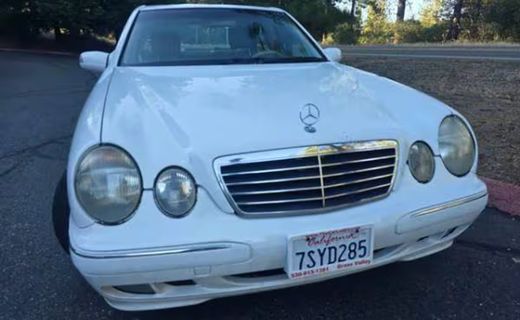 2000 Mercedes-Benz E-Class