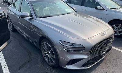 2025 Genesis G70 2 5T Standard