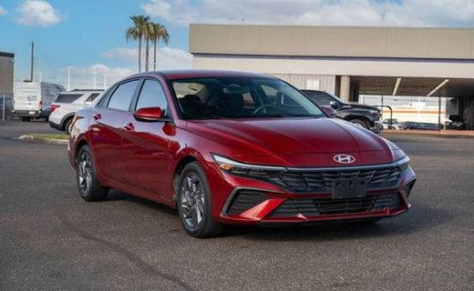 2024 Hyundai Elantra SEL