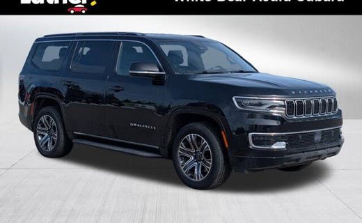 2025 Jeep Wagoneer Base