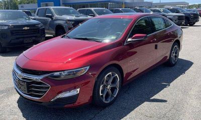 2024 Chevrolet Malibu LT