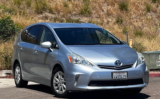 2012 Toyota Prius V Three