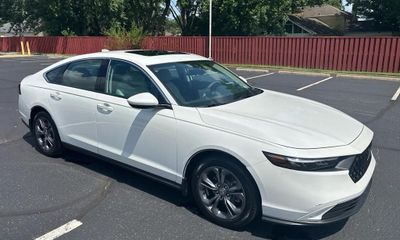 2023 Honda Accord EX