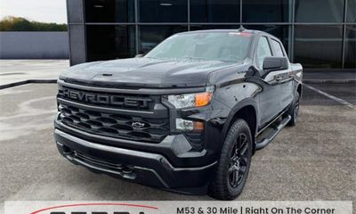 2024 Chevrolet Silverado Custom