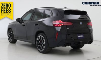 2025 BMW X3 M50