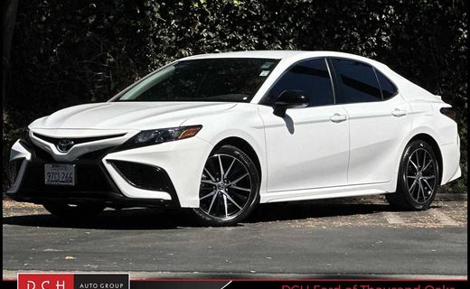 2023 Toyota Camry SE