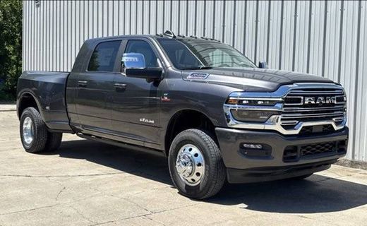 2025 Ram 3500 Laramie