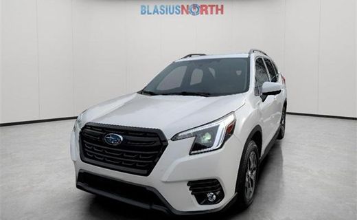 2024 Subaru Forester Premium