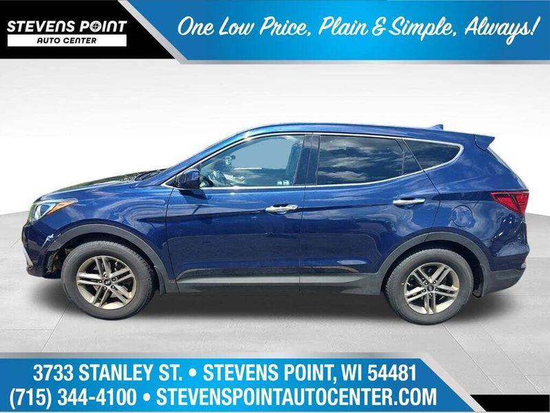 2017 Hyundai Santa Fe — a typically priced live listing