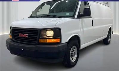 2017 GMC Savana EXT