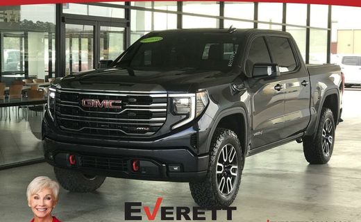 2022 GMC Sierra AT4