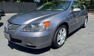 2005 Acura RL 35