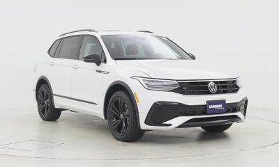 2024 Volkswagen Tiguan SE R Line
