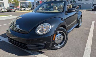 2013 Volkswagen Beetle