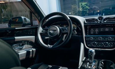 2024 Bentley Bentayga Extended Wheelbase