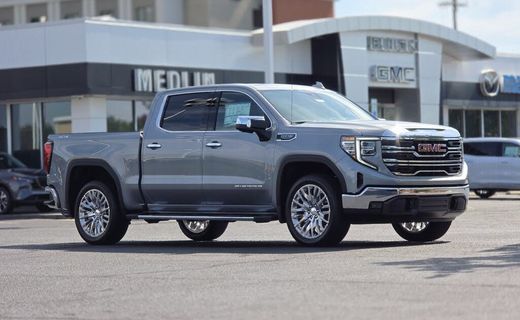 2026 GMC Sierra SLT