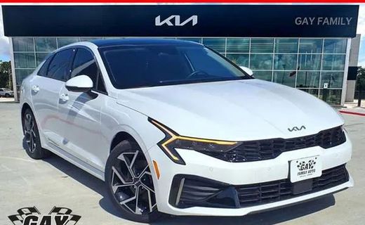 2025 Kia K5 EX